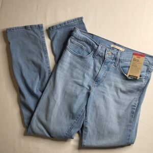 Levi’s 314 Shaping Straight Light Blue Women's Jeans 30 x 32